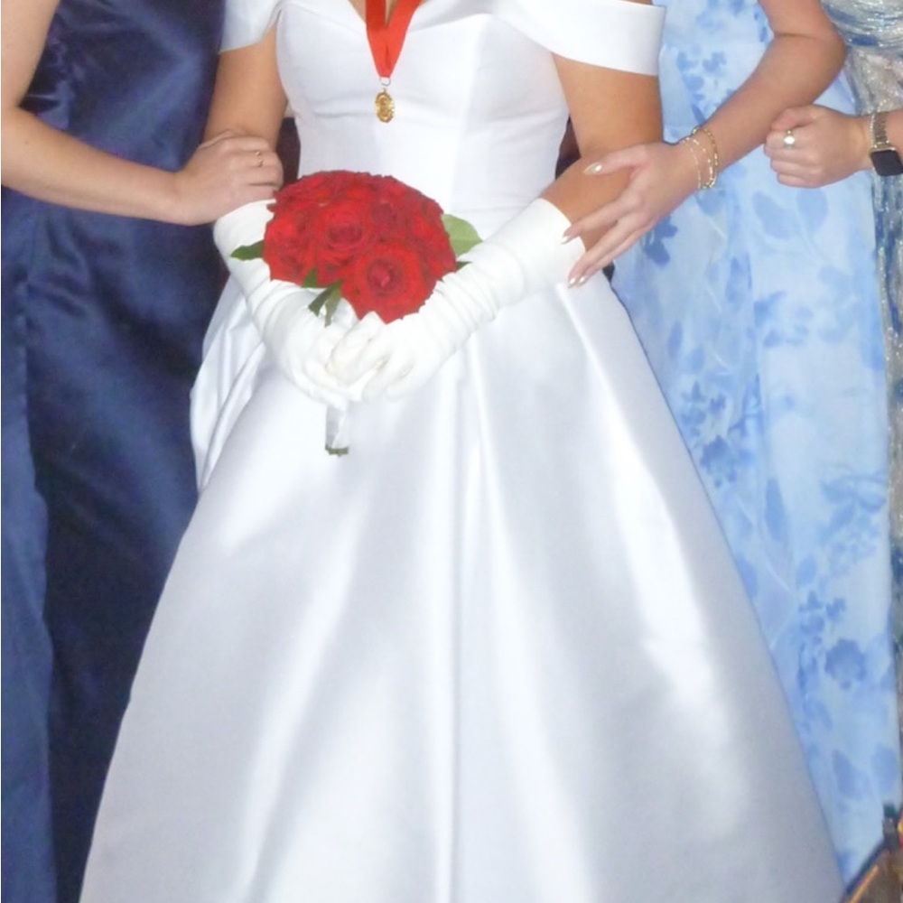Sophisticated White Bridal Gown